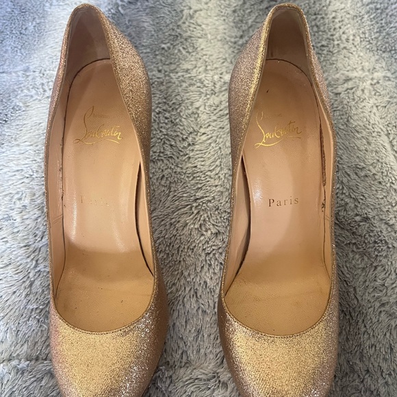 Christian Louboutin Bianca gold platform heel - Picture 5 of 8
